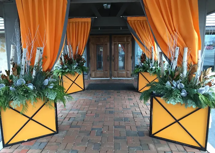 Old Stone Inn Boutique Hotel